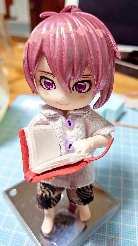 見習い魔法使いのパツパツ鞄　[ねんどーるサイズ]