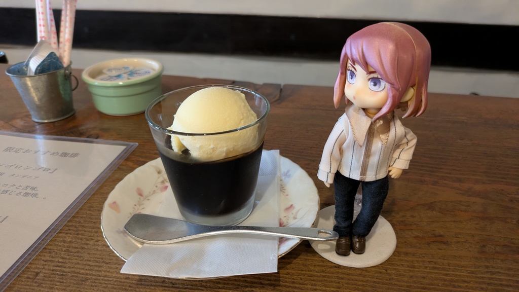 クレリックシャツ [ねんどろいどどーる]