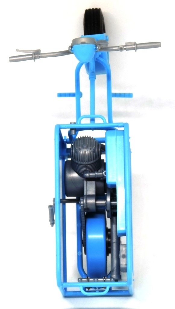 1/12 バルモビル (スカイブルー) プラモデル