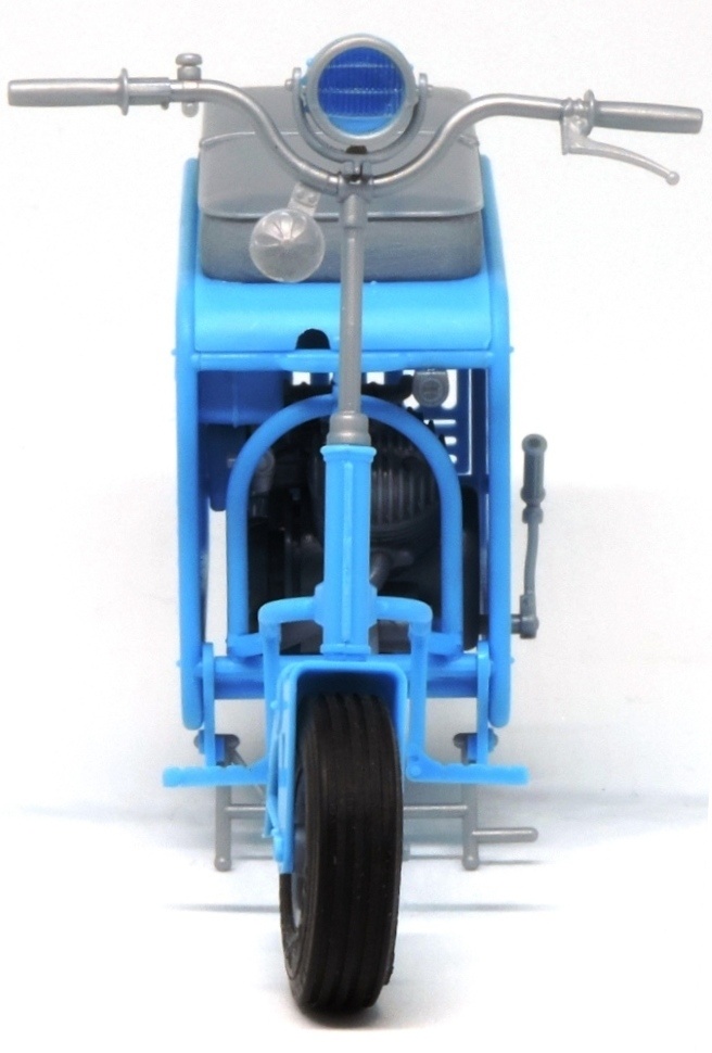 1/12 バルモビル (スカイブルー) プラモデル