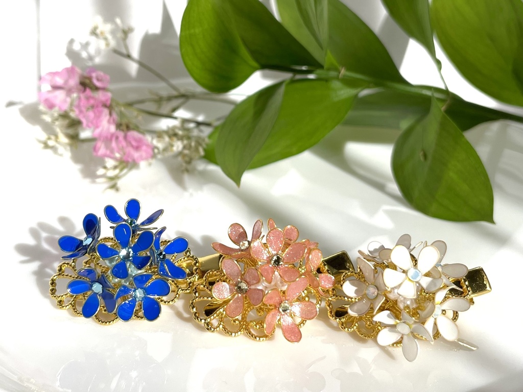 小さなお花 ヘアクリップ ゴールド Ichi Maruko Booth