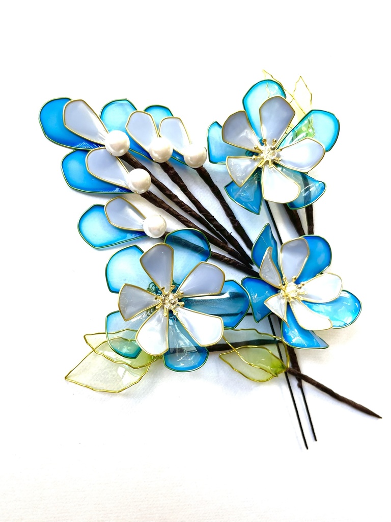 青い花の髪飾り *ディップフラワー *ヘッドドレス