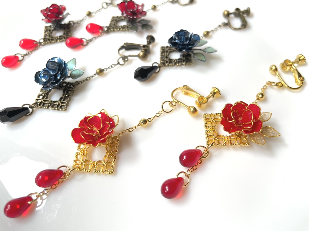 Frame Roseイヤリング  ＊薔薇 ＊ディップフラワー