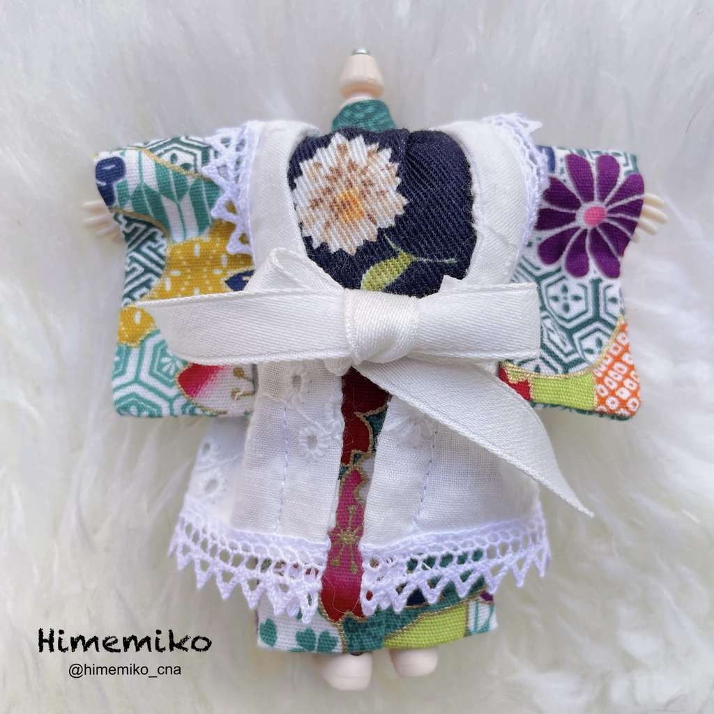 【オビツ11】大正ロマン風エプロン着物セット(青緑/花と雲取り/八車菊帯)