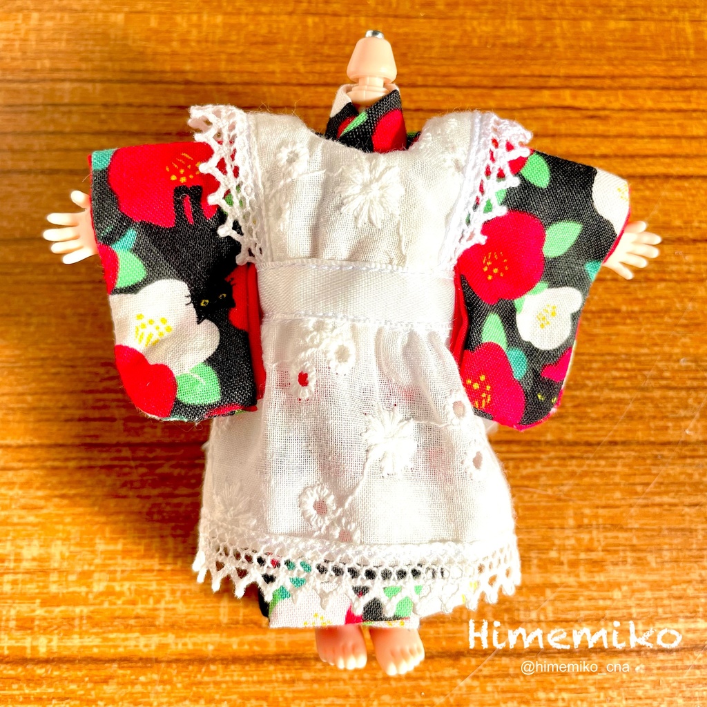 新作【オビツ11】大正ロマン風着物セット/黒猫椿柄・金茶帯