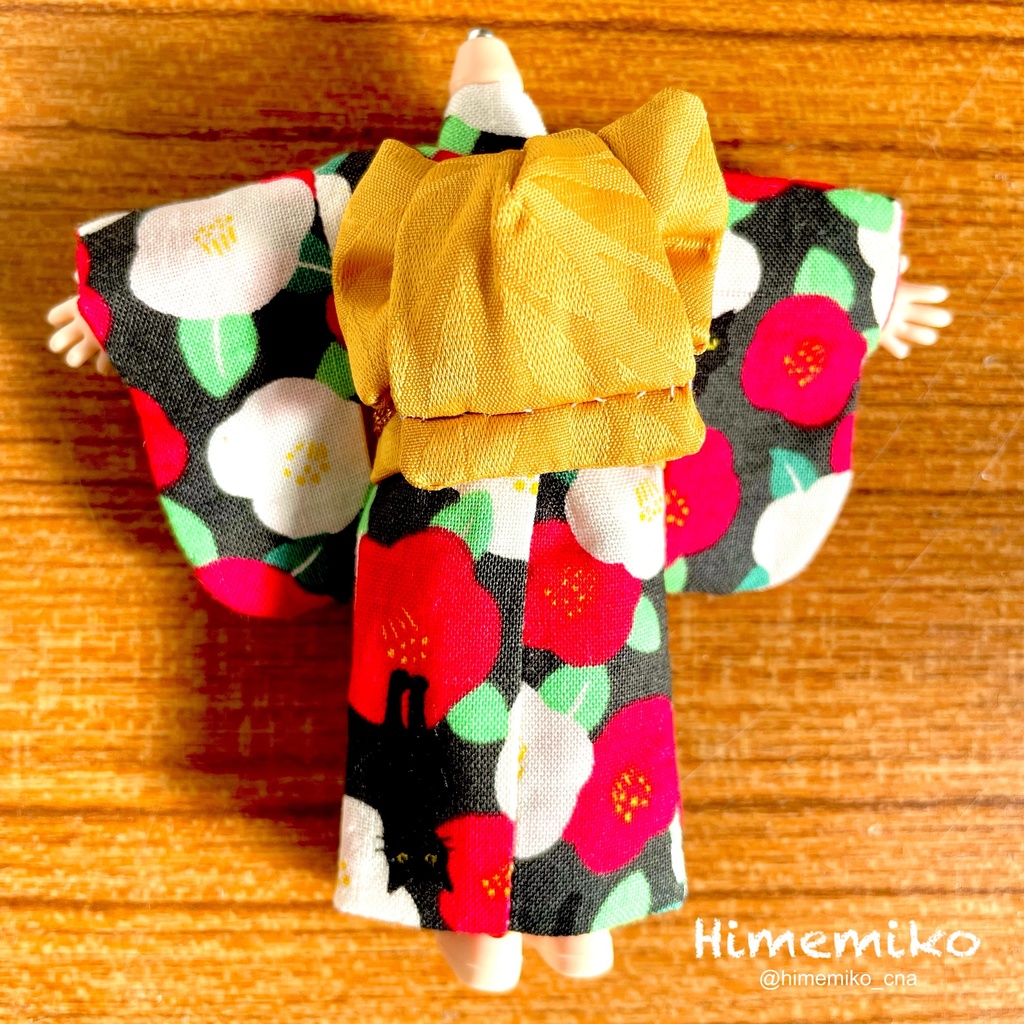 新作【オビツ11】大正ロマン風着物セット/黒猫椿柄・金茶帯