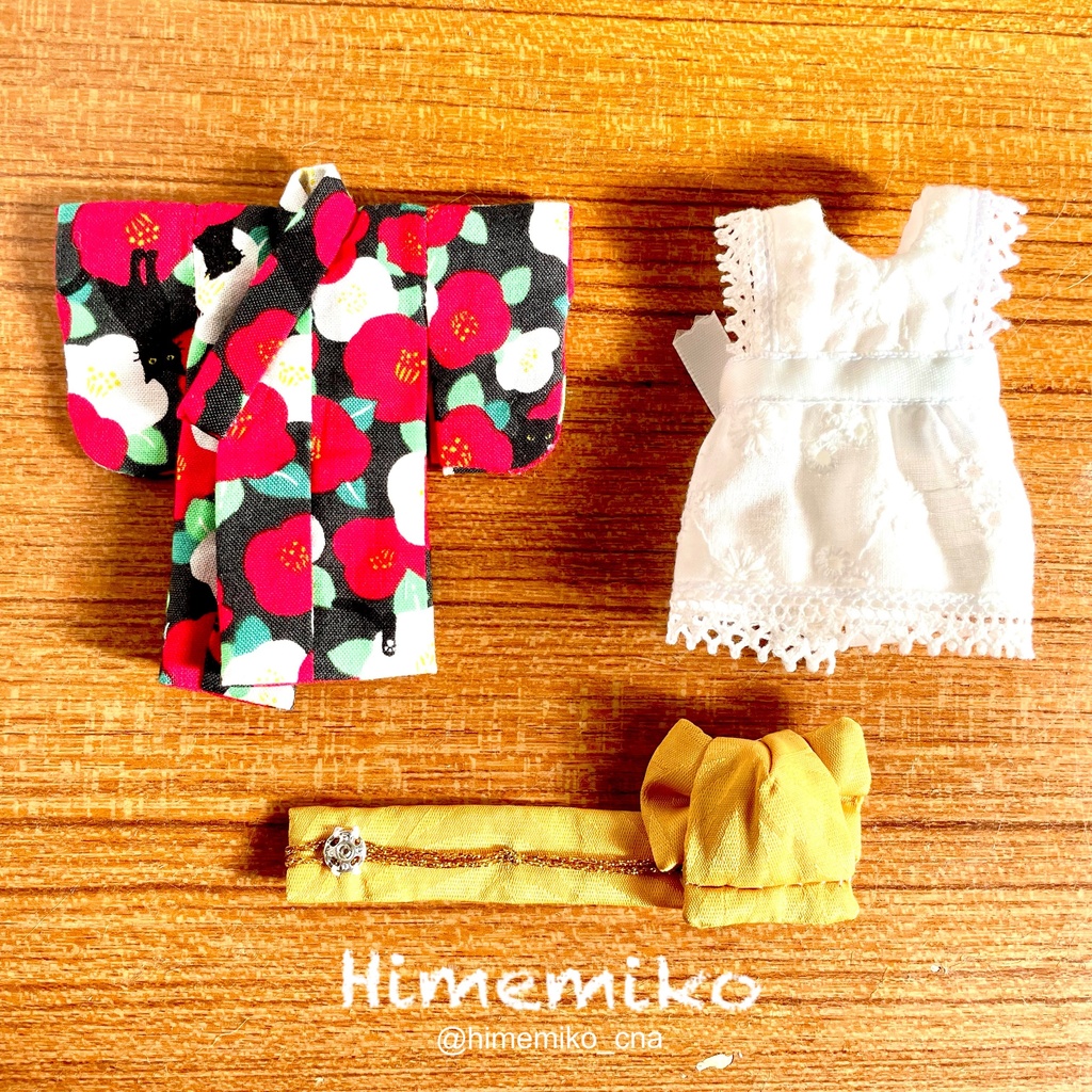 新作【オビツ11】大正ロマン風着物セット/黒猫椿柄・金茶帯