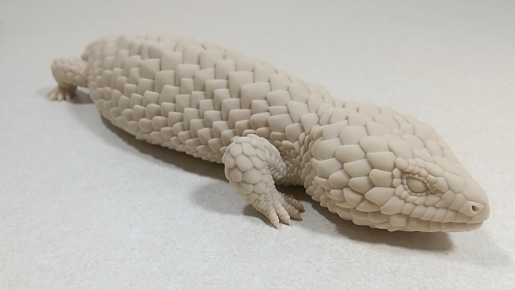 マツカサトカゲのフィギュア(3Dプリント品)