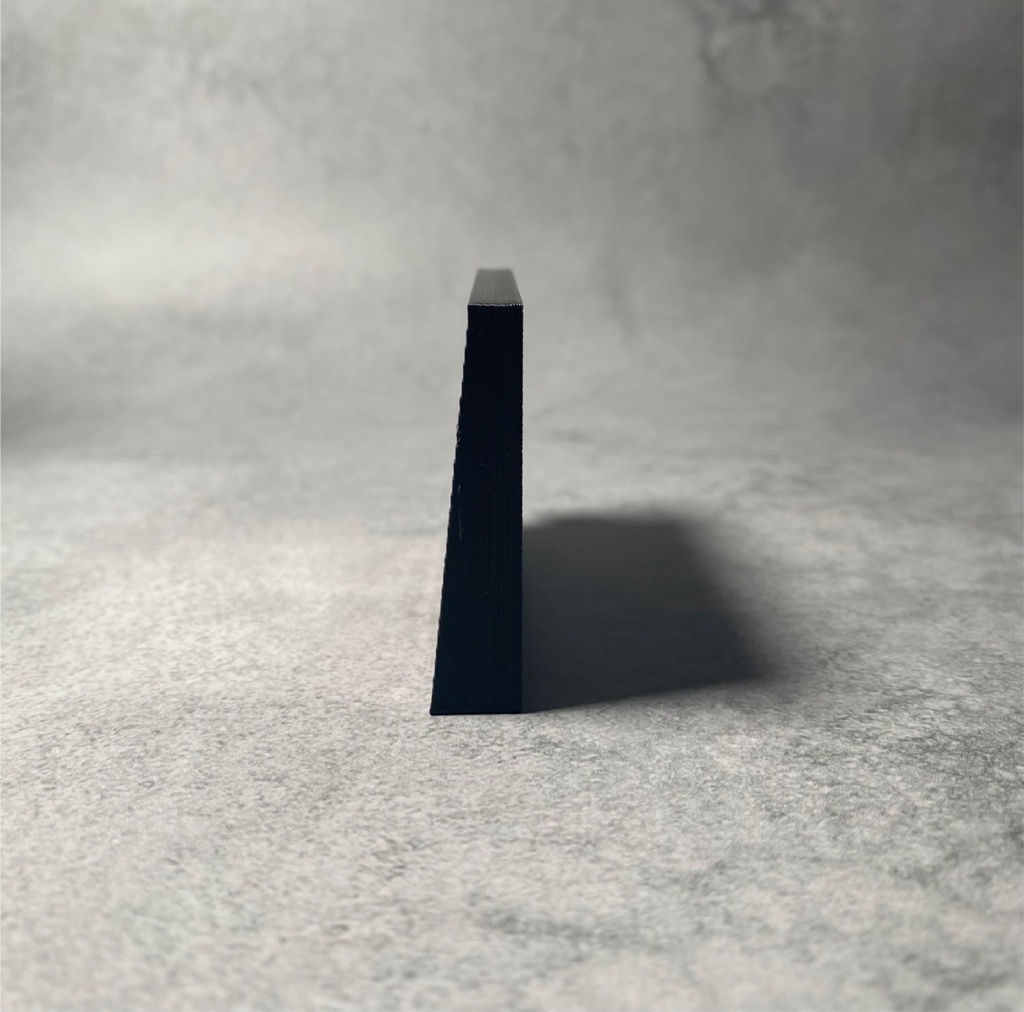 G賞メタルチャームがぴったり飾れる!専用ディスプレイケース