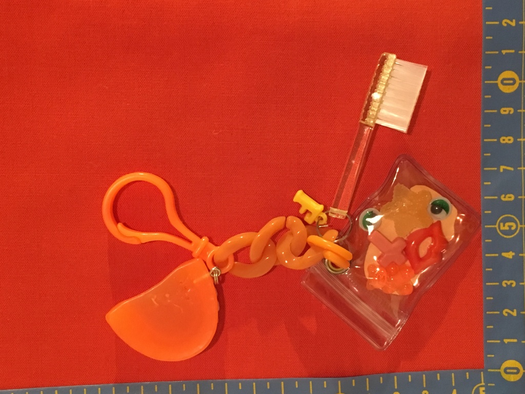 推しの歯を磨けるキーホルダー パート1