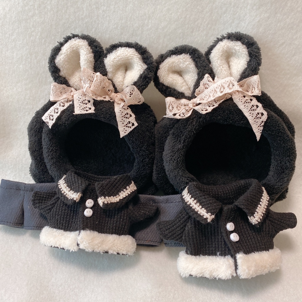 もふもふ帽子の黒うさぎ