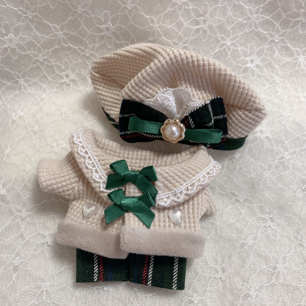 ニットのジャケットセット