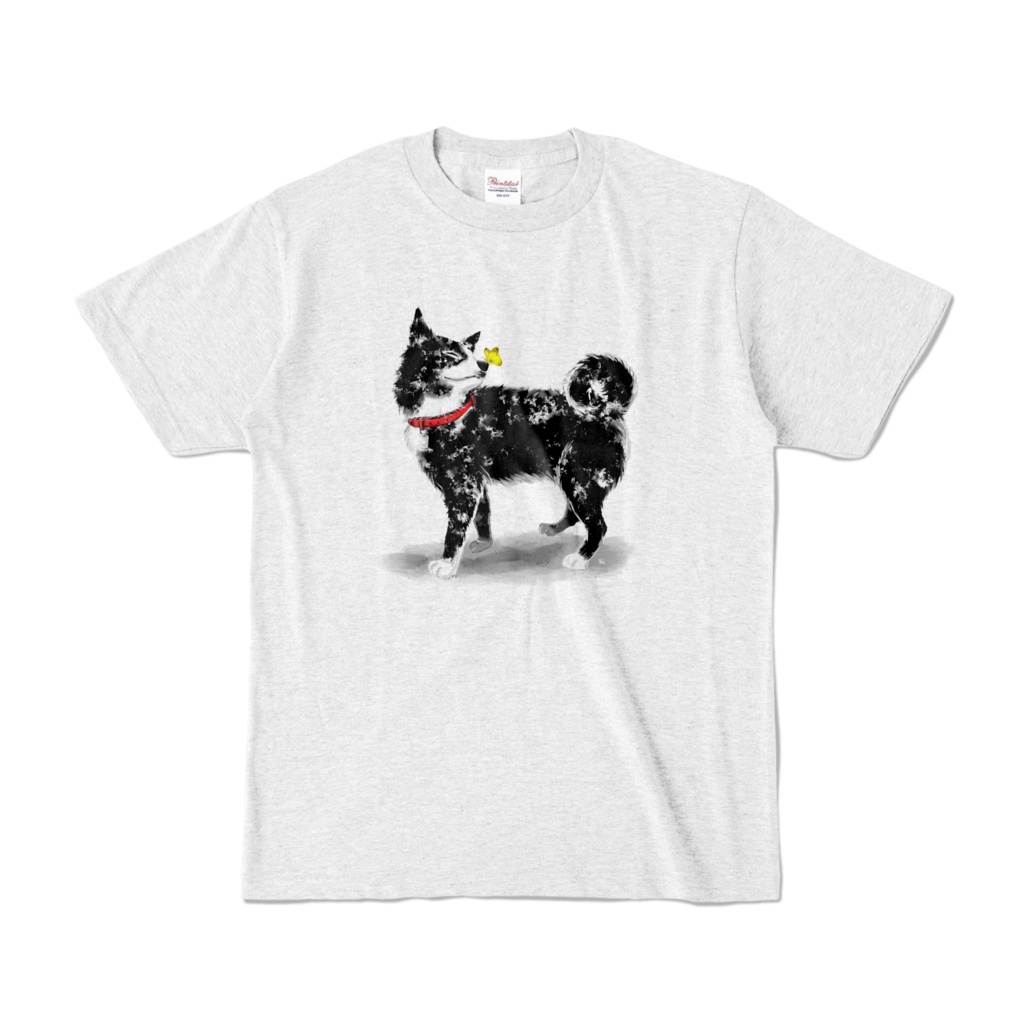 虎毛の秋田犬と蝶々のTシャツ・淡色