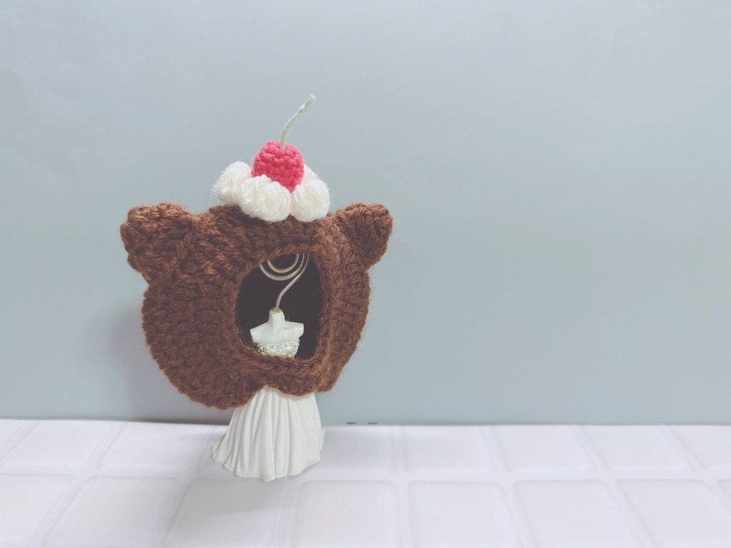 ケーキとくまな被り物🍰🐻