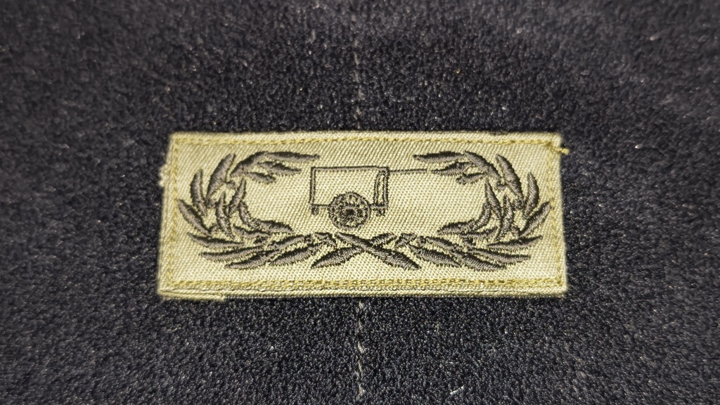 陸上自衛隊風　リヤカー操縦徽章