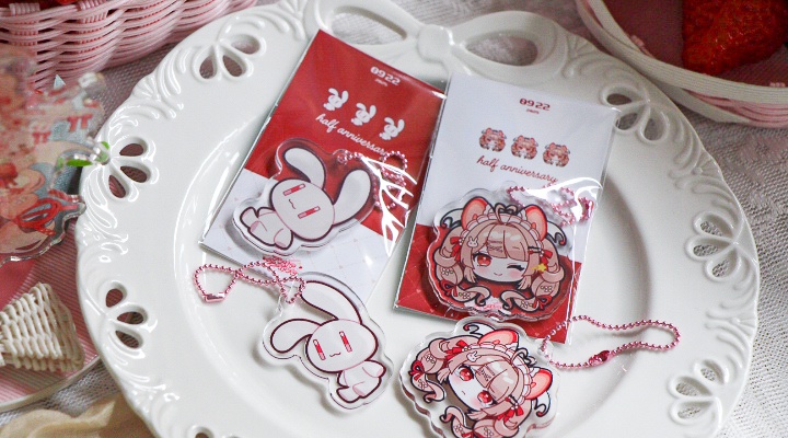 【常設販売】フレリア・ランヴェルセ半年記念グッズ🍓🍰