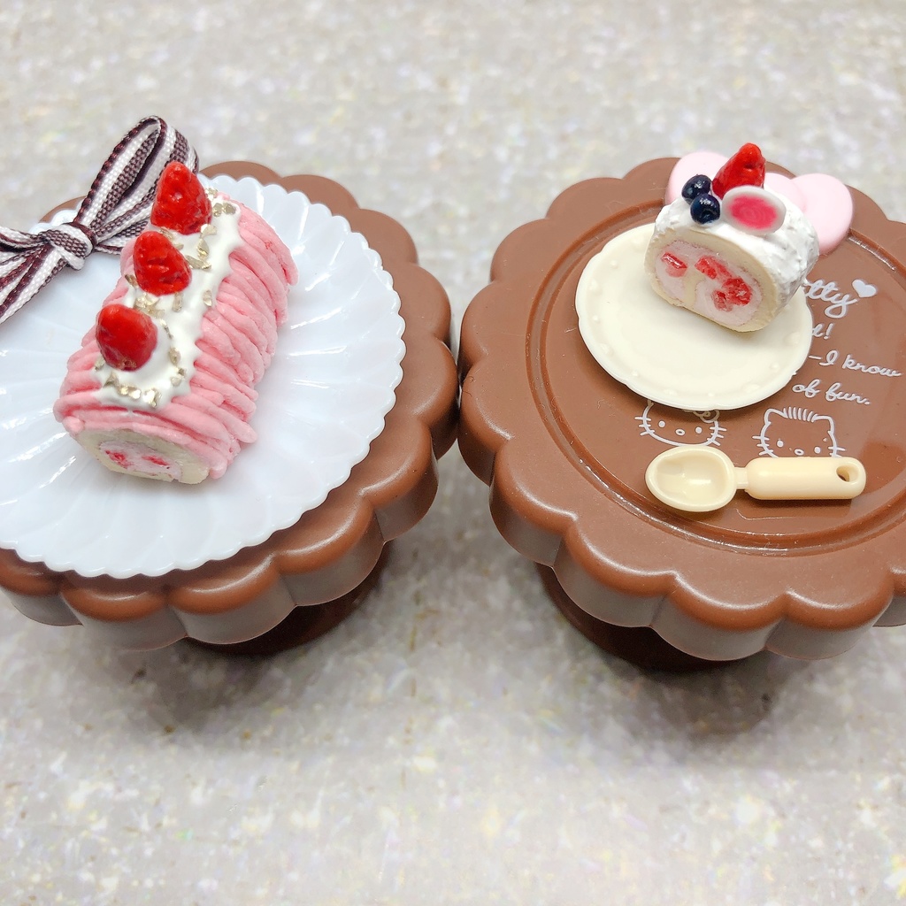 ハンドメイド ロールケーキ フェイクスイーツ チャーム キーホルダー 