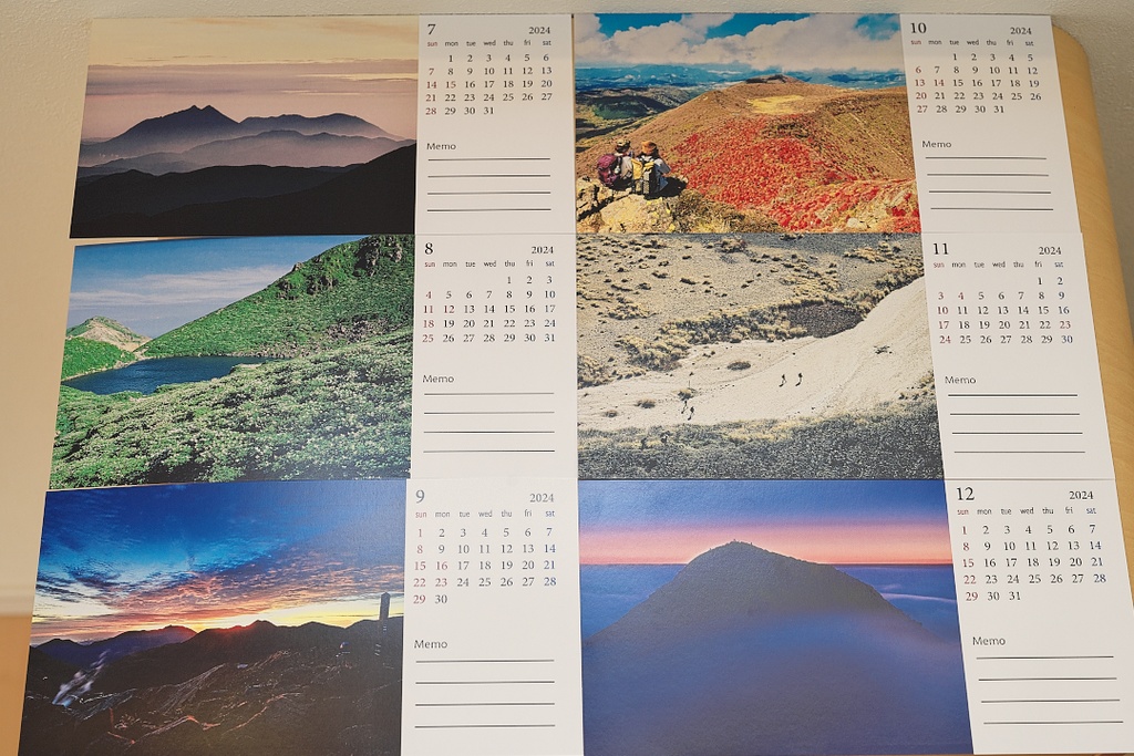 卓上くじゅう連山四季カレンダー兼ポストカード2024