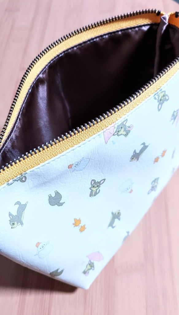 チャッピー 三角ポーチ