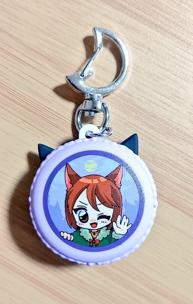 ハロウィンマカロンキーホルダー 伊綱さん