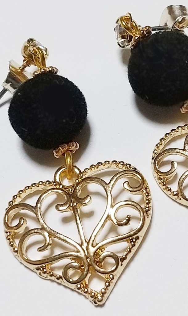 フロッキー&ハートのイヤリング・ピアス ローimage