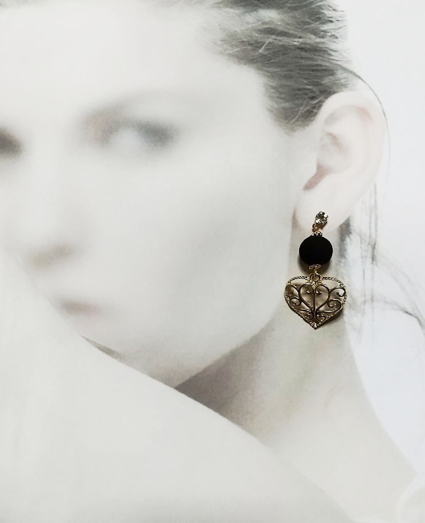 フロッキー&ハートのイヤリング・ピアス ローimage