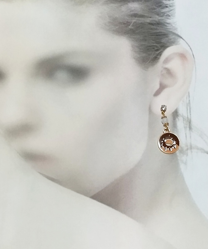 ドーナツピアス・イヤリング カタクリimage