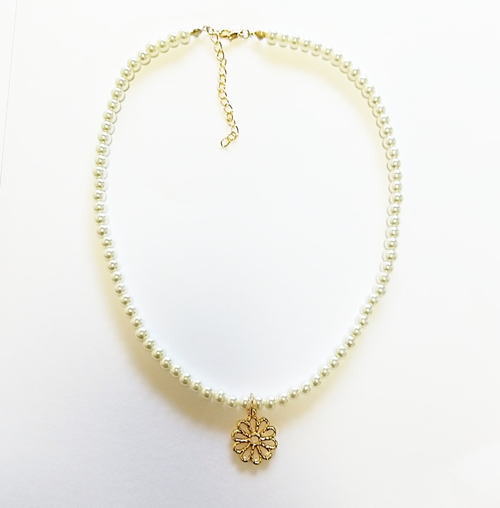 パールと菊のネックレス　菊之丞image