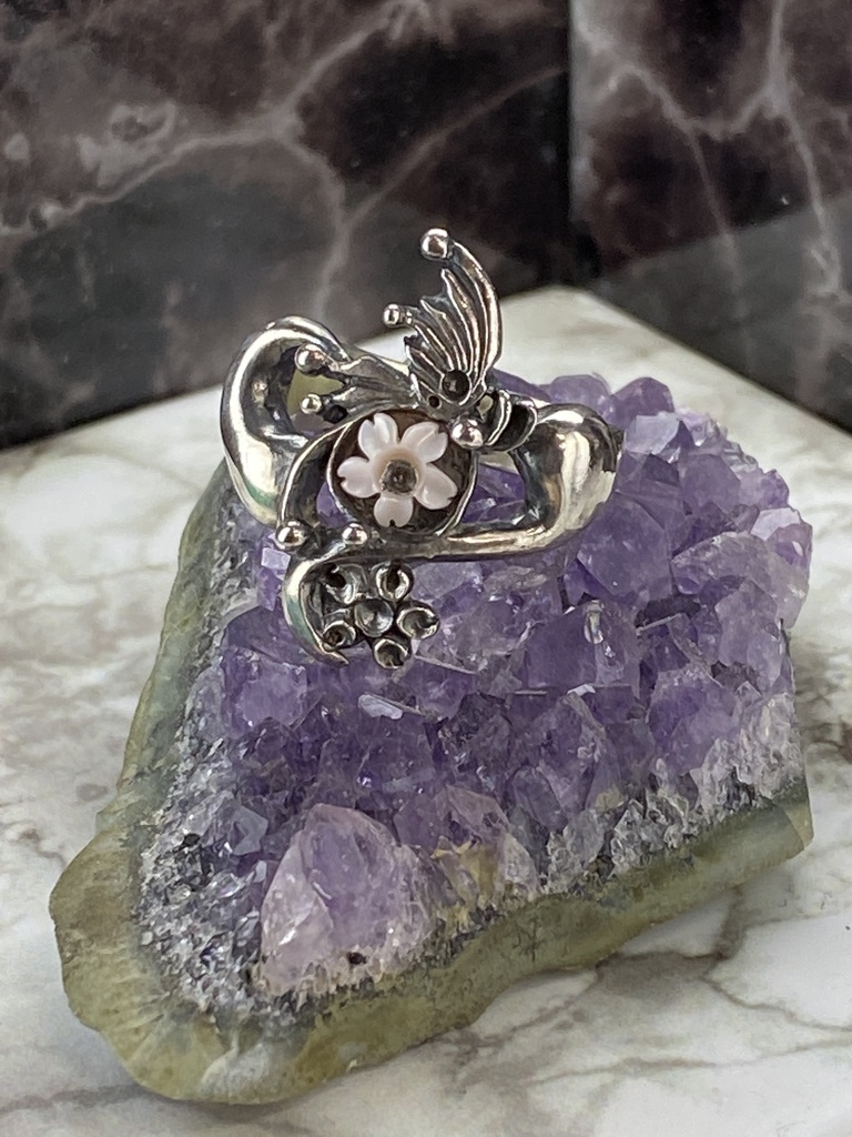 西行寺幽々子モチーフリング