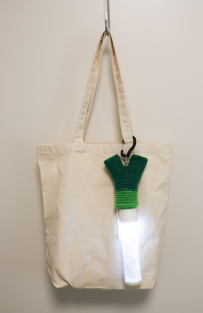 ねぎ型ペンライトホルダー