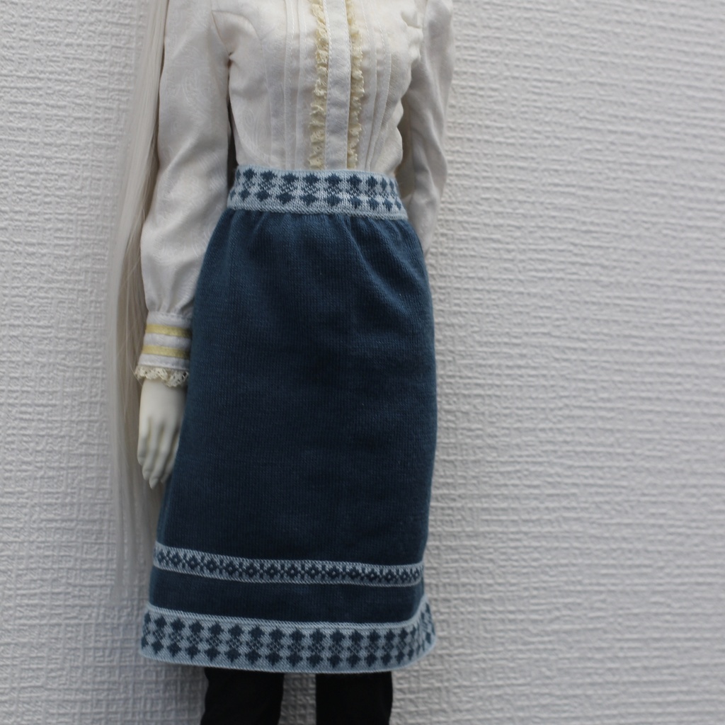 60センチドール用《リメイク・ニットスカート》