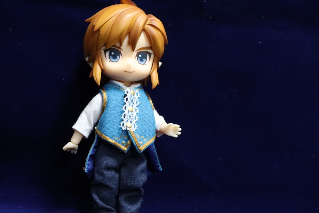 ねんどろいどどーる用洋服セット《カエルムベスト》