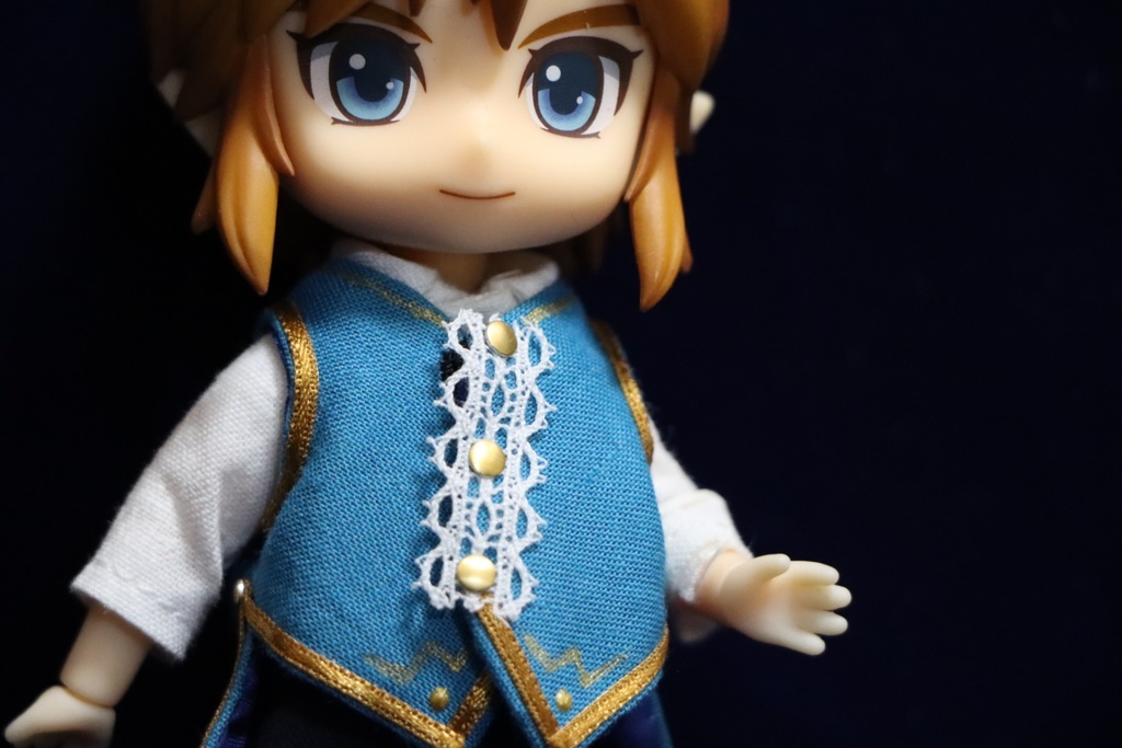 ねんどろいどどーる用洋服セット《カエルムベスト》