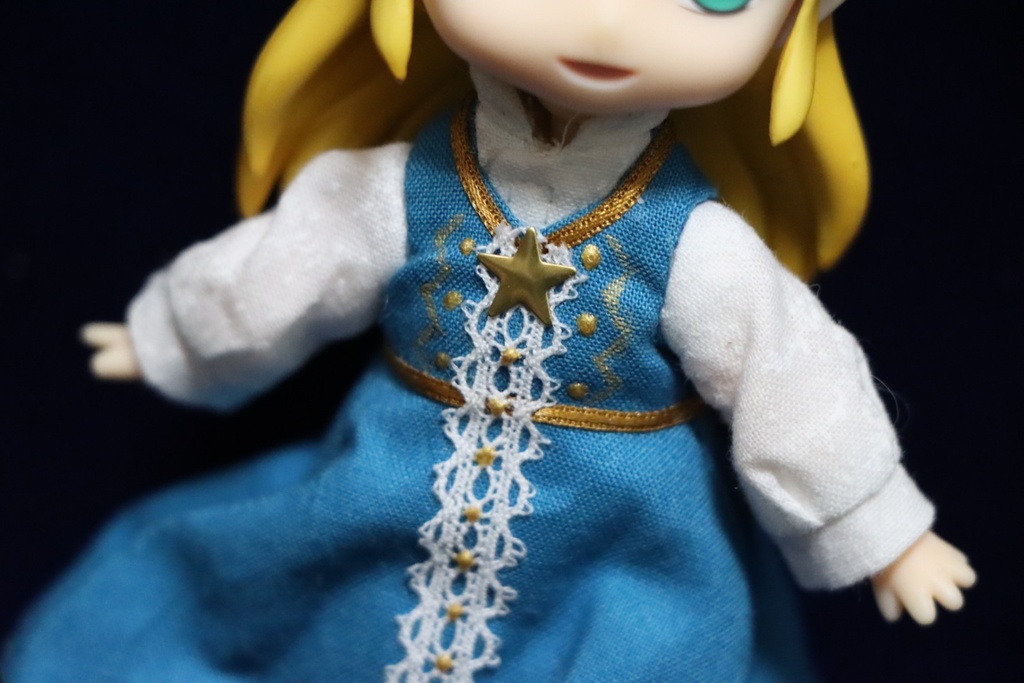 ねんどろいどどーる用洋服セット《カエルムワンピース》