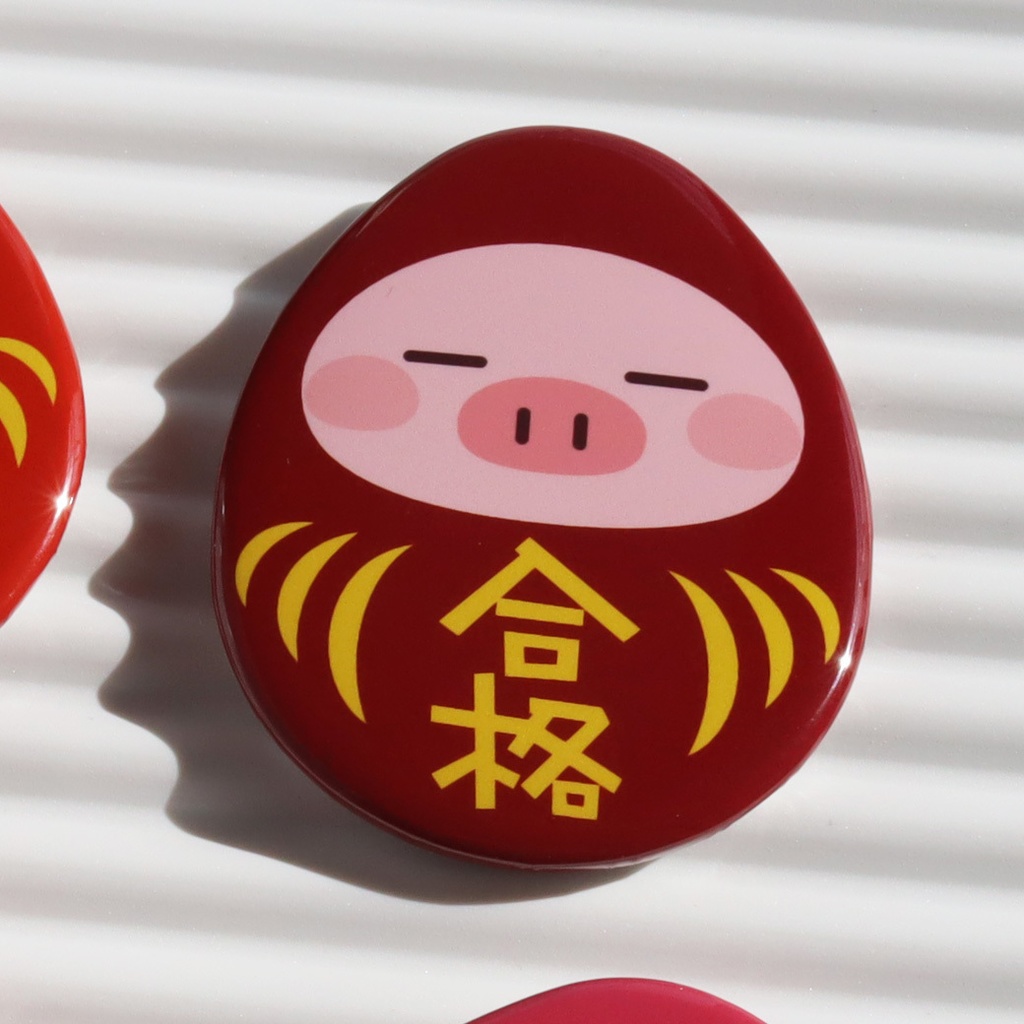 幸運★ぶたたのだるまさん缶バッジ