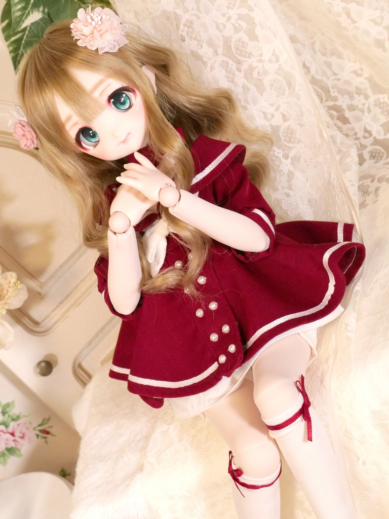 DDH-22 セミホワイト肌 カスタムヘッド+追視レジンアイ1種