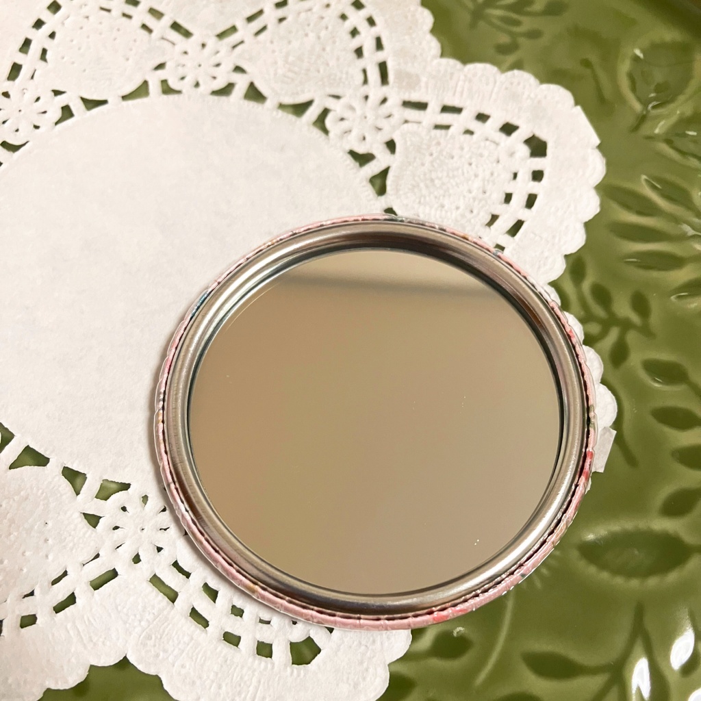 はるのお花の缶ミラー