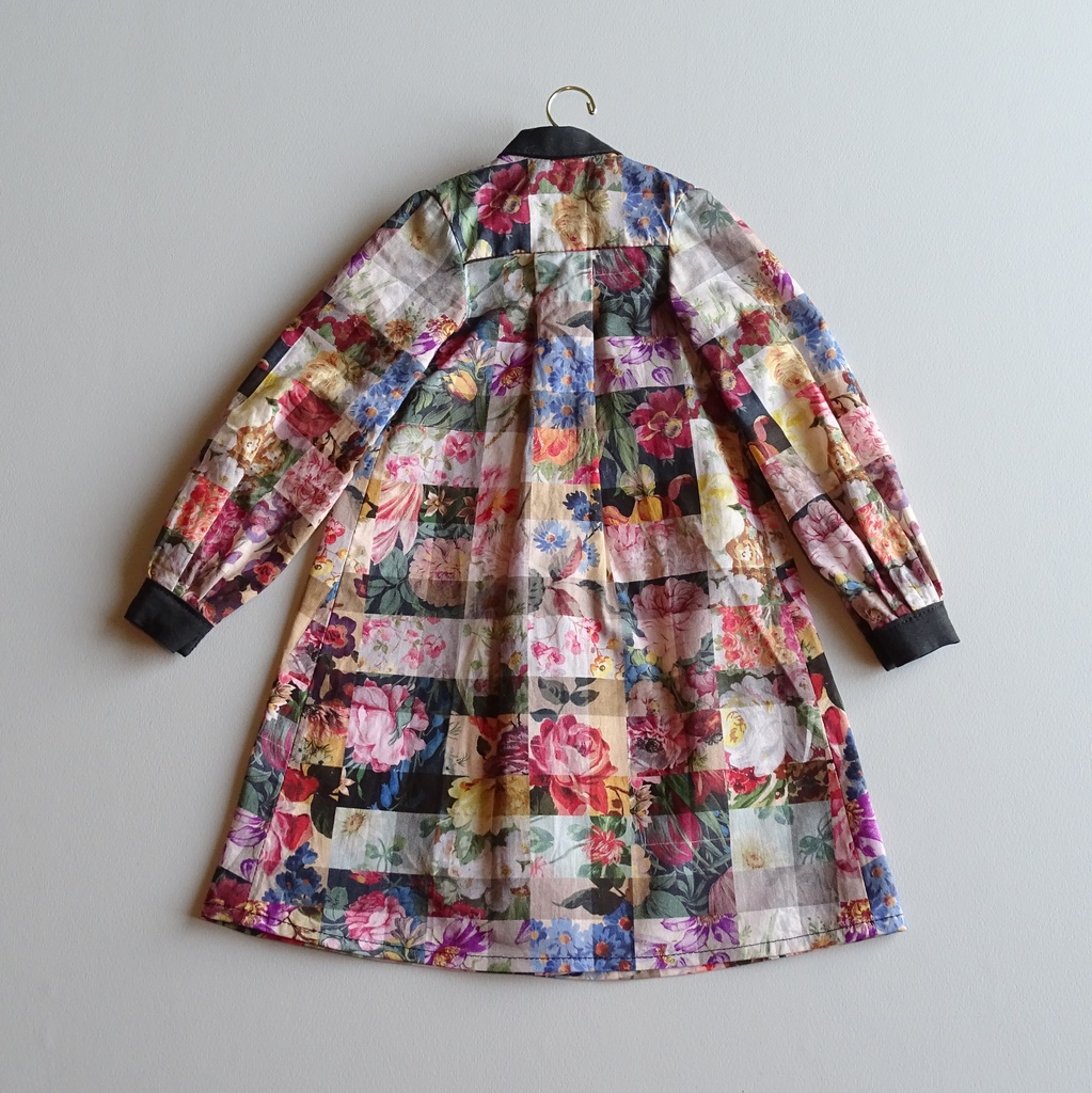 シャツワンピース03(耳飾り付)