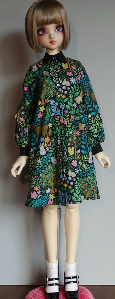 シャツワンピース04(耳飾り付)