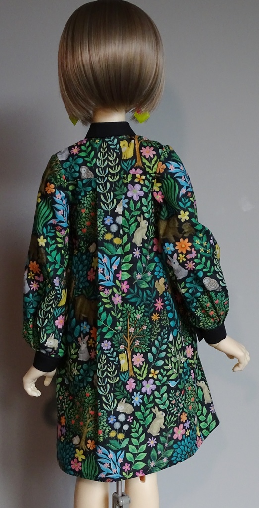 シャツワンピース04(耳飾り付)