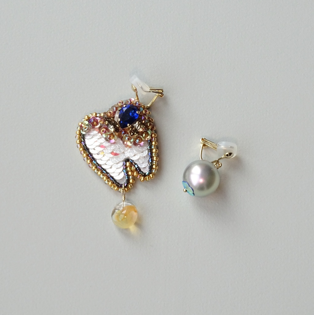 虫歯ビーズ刺繍耳飾り02