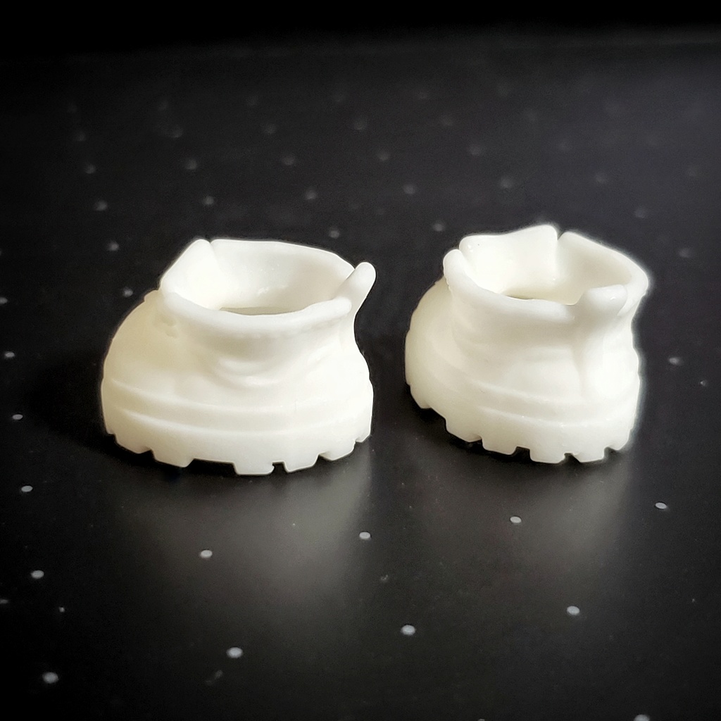 ホワイトぬいぐるみブーツ(10、16㎝サイズ向け)