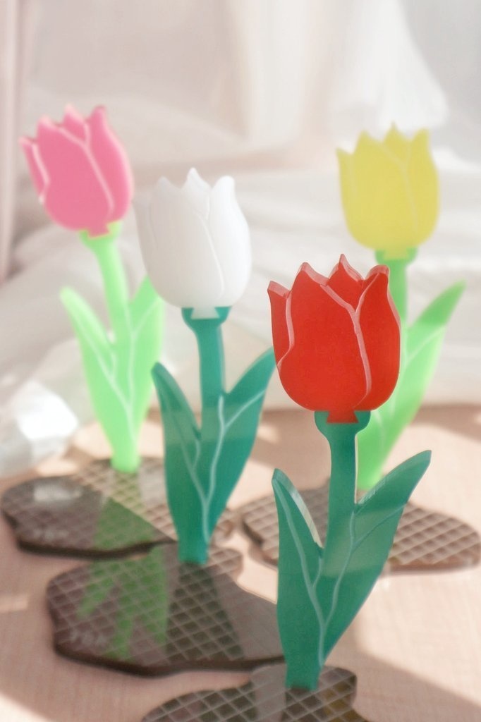 チューリップ型ぬいスタンド