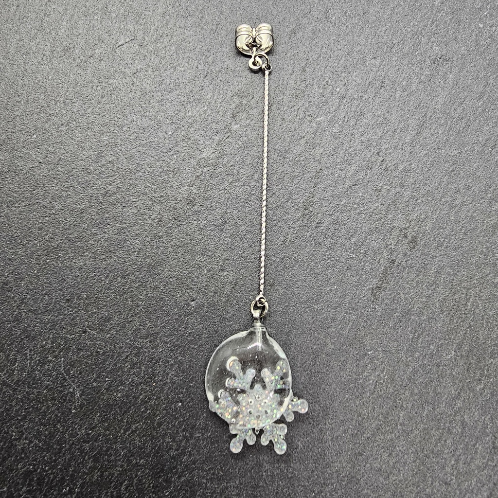 クリオネモチーフ・ピアス