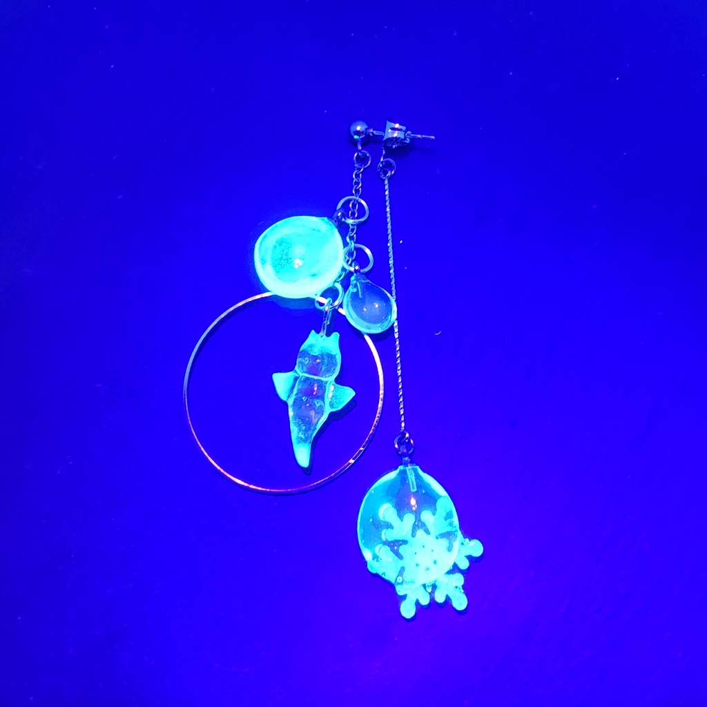 クリオネモチーフ・ピアス