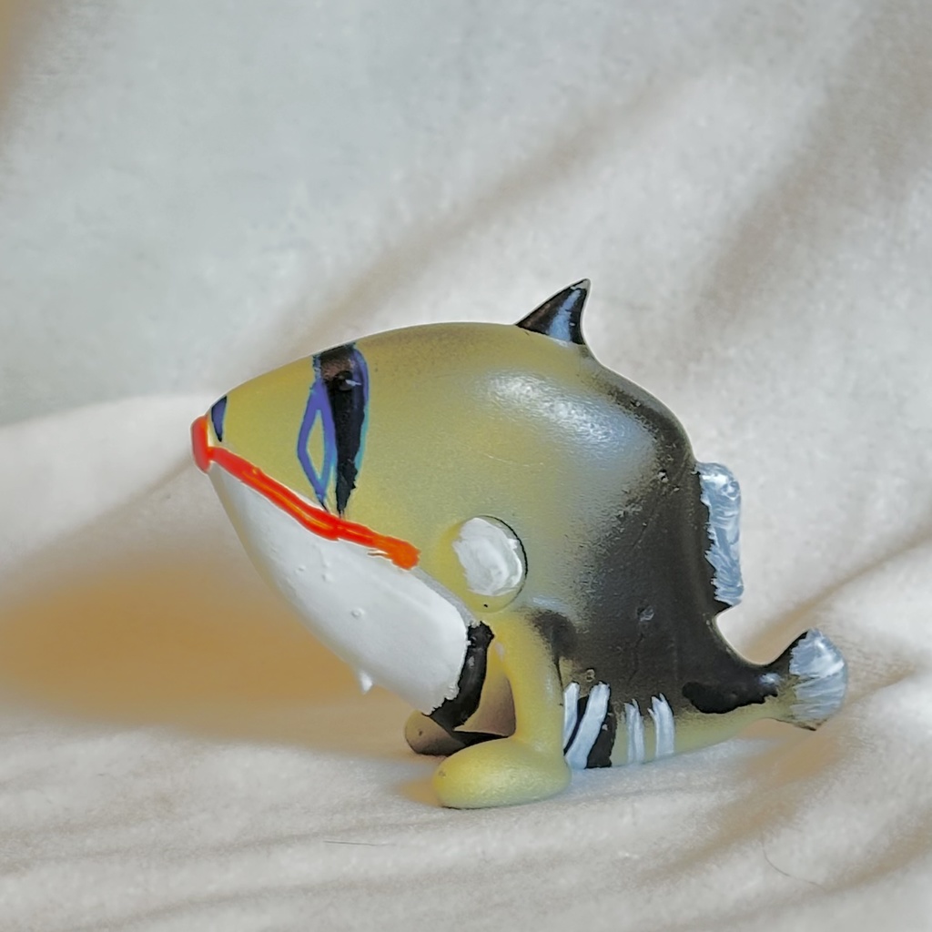 カワハギどん（ムラサメモンガラ）