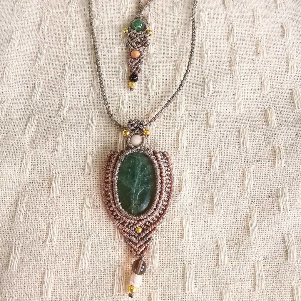 不死川実弥イメージネックレス(マクラメ)