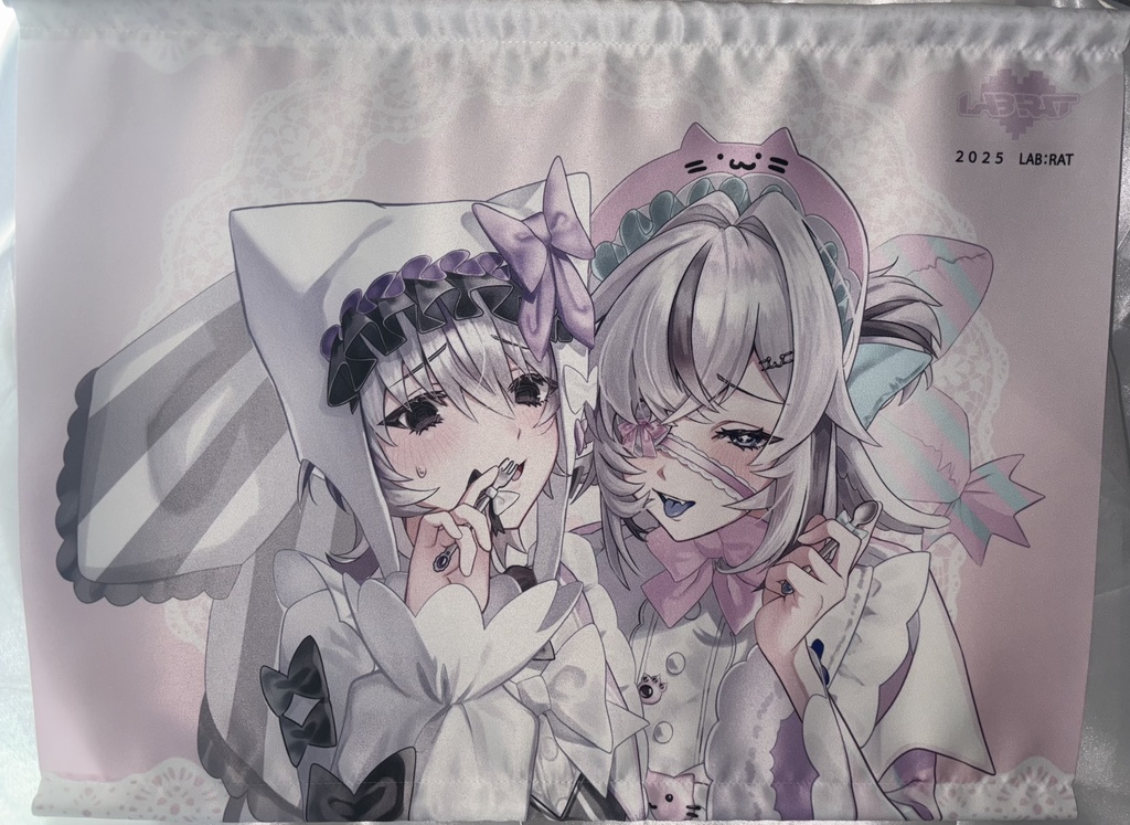 タペストリー【ベルちゃん・ルカちゃん】