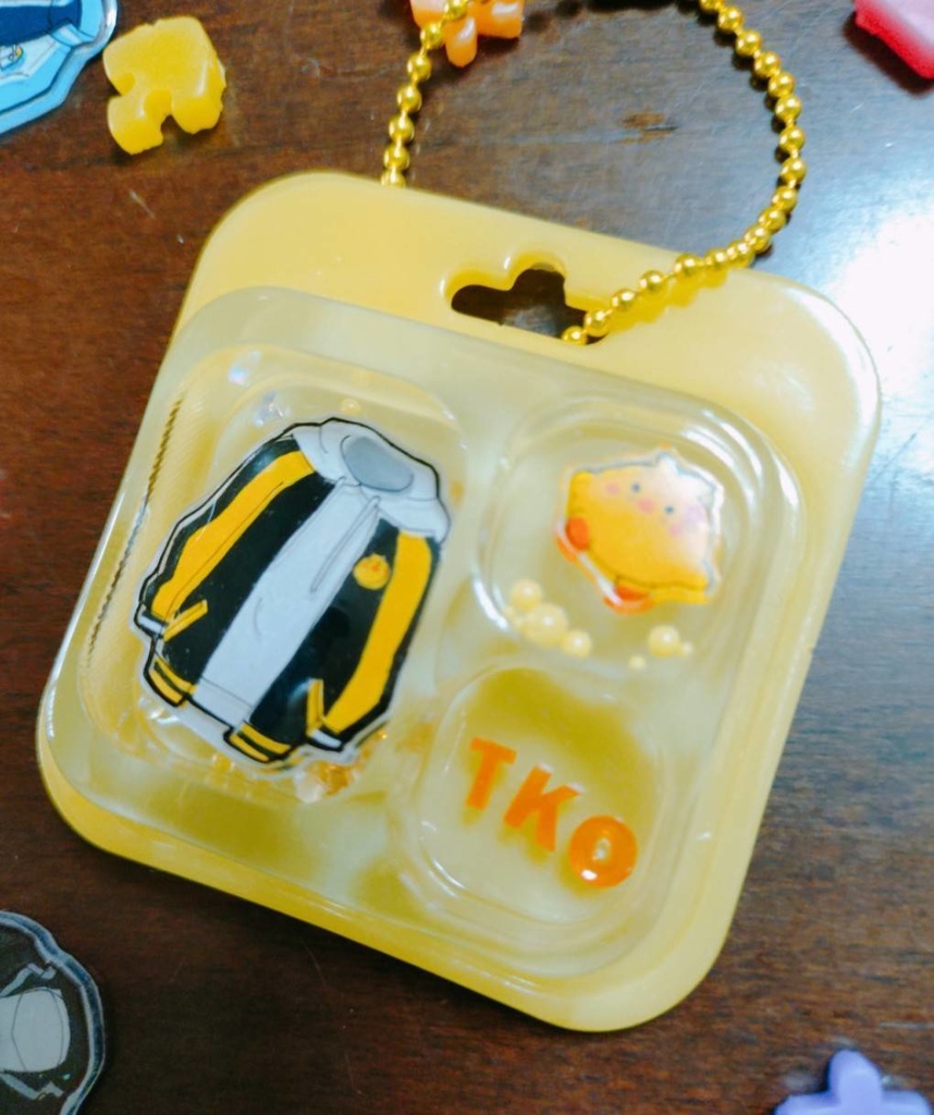 お衣装つめつめ!キーホルダー