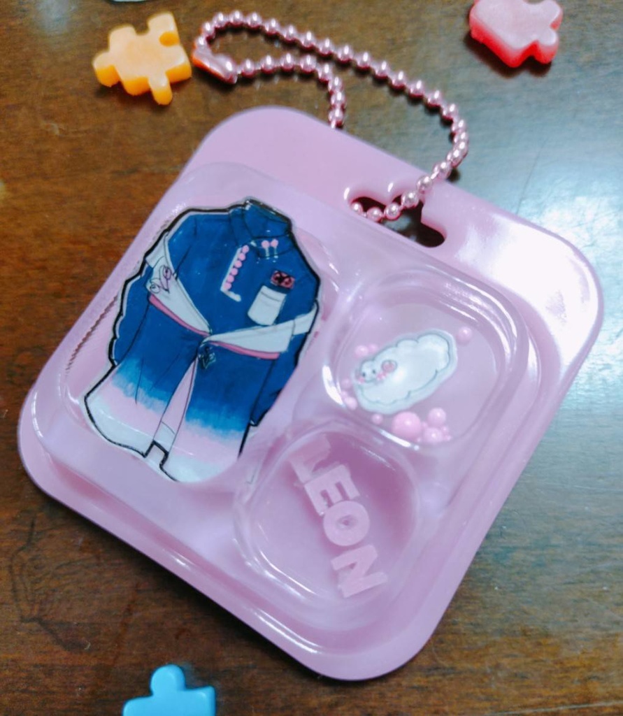 お衣装つめつめ!キーホルダー